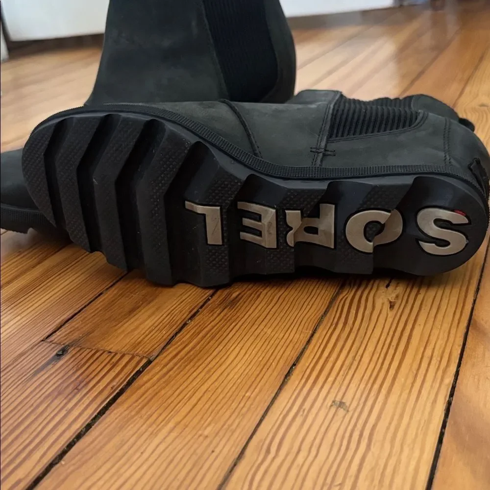 Sorel black chelsea